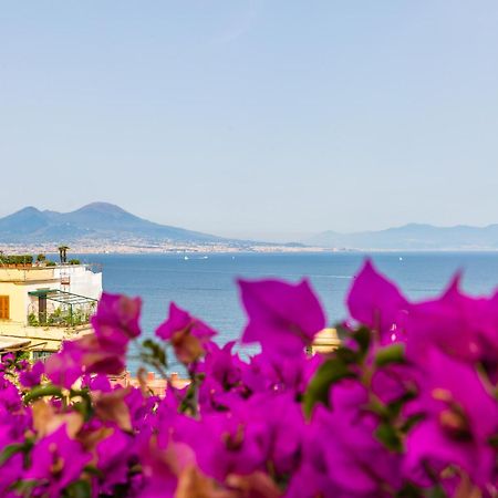 Villa Dolcevita With Parking By Napoliapartments Buitenkant foto