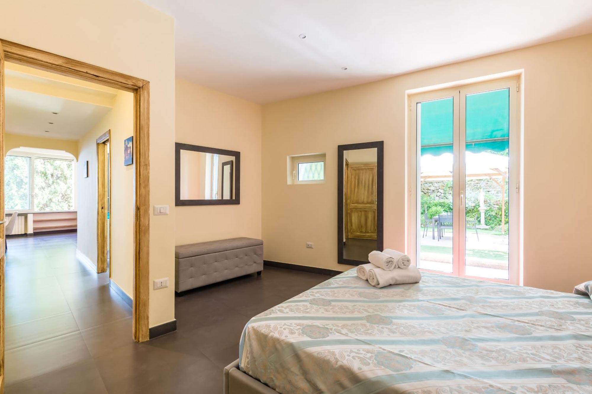 Villa Dolcevita With Parking By Napoliapartments Buitenkant foto