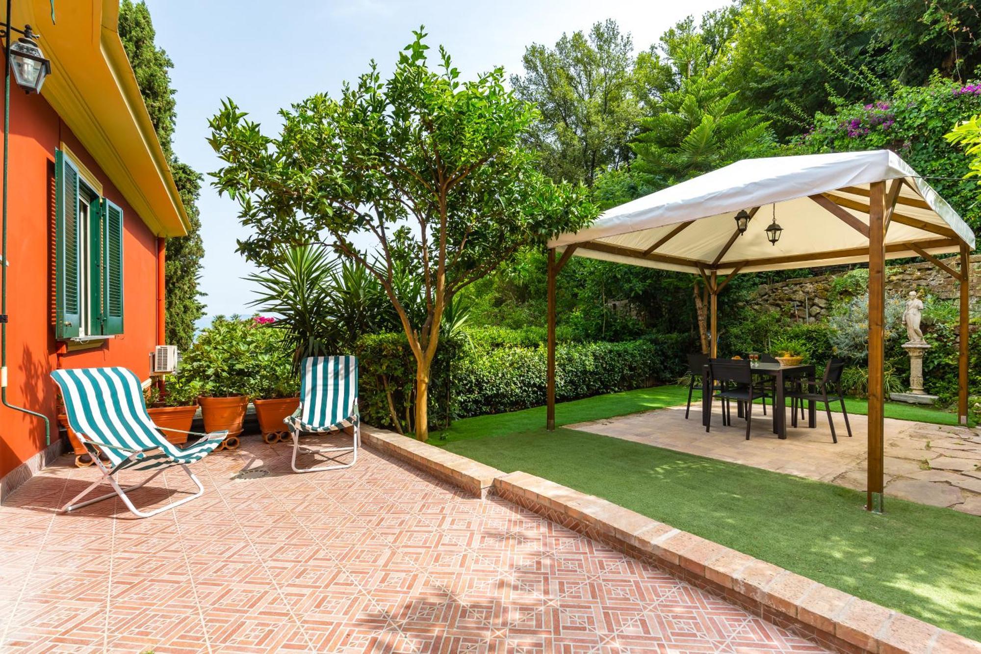 Villa Dolcevita With Parking By Napoliapartments Buitenkant foto